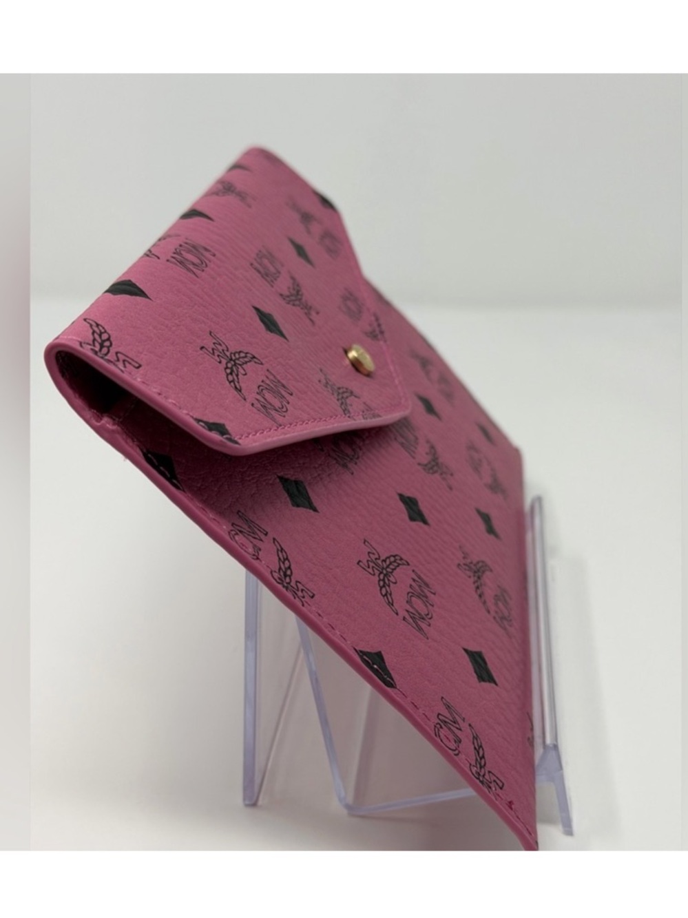 MCM - NIB Pink Envelope Clutch - Picture 3 of 6